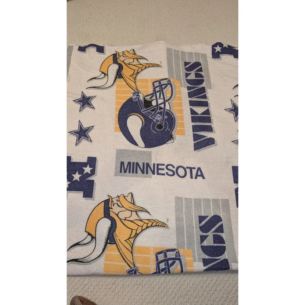 The Northwest Company NFL MN Vikings Game Day Team Blanket 72” x 90” NIP Vintage